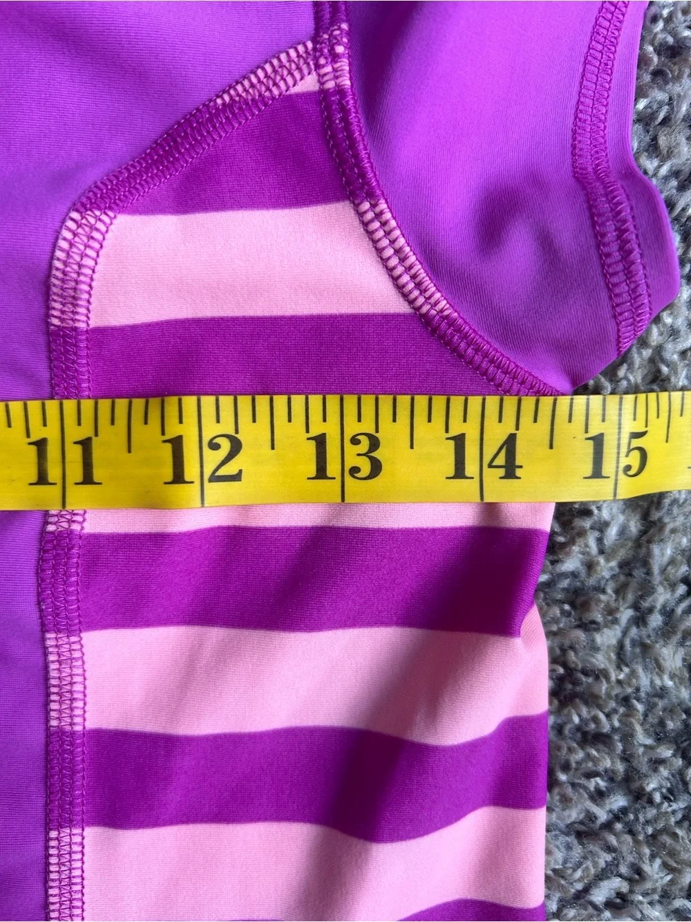 Roxy Girls Rash Guard in Pink Stripes size 12/14